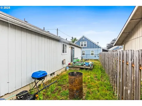 1188 18th Avenue Sweet Home OR 97386