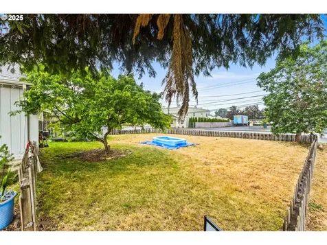 1188 18th Avenue Sweet Home OR 97386