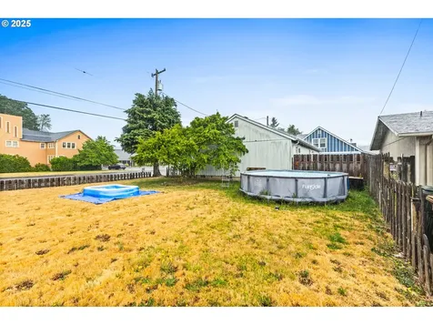 1188 18th Avenue Sweet Home OR 97386