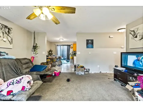 1188 18th Avenue Sweet Home OR 97386