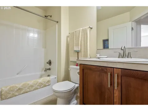 28453 SW Coffee Lake Drive Wilsonville OR 97070