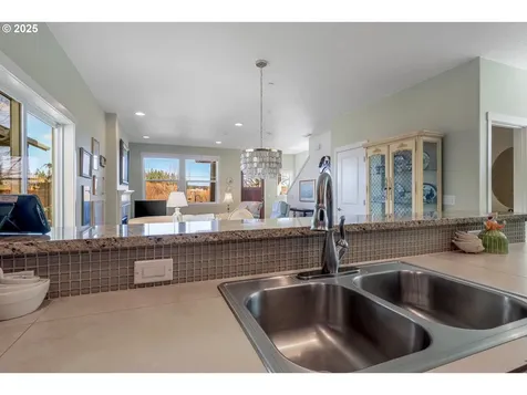 28453 SW Coffee Lake Drive Wilsonville OR 97070