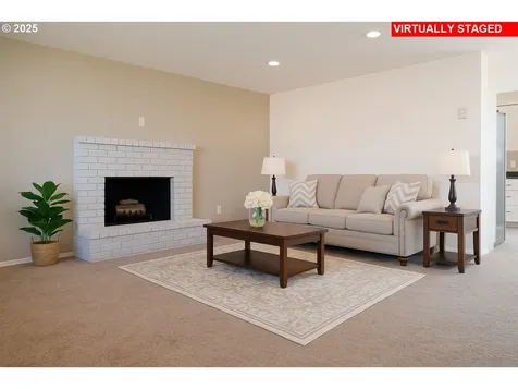 1040 Fenwick Street Coos Bay OR 97420