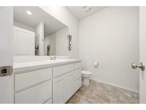 11313 NE 17th Street Vancouver WA 98684