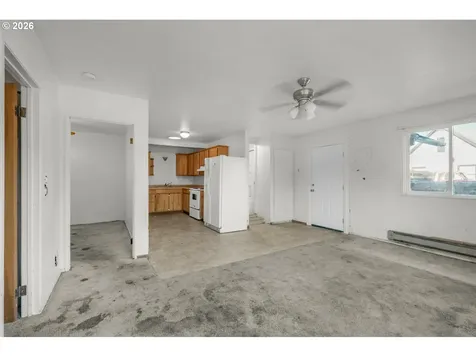 2360 Redwood Avenue Grants Pass OR 97527