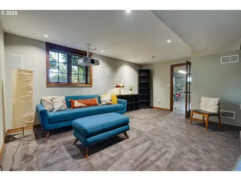 3000 NE 41st Avenue Portland OR 97212