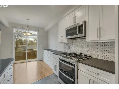 12916 SW Cherry Blossom Court Beaverton OR 97008