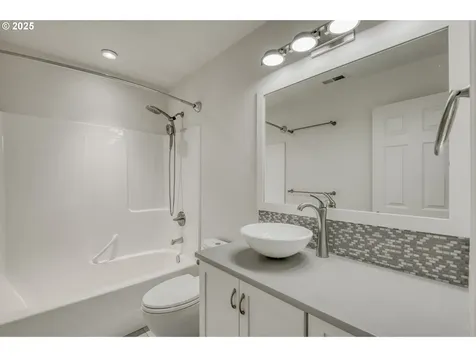 12916 SW Cherry Blossom Court Beaverton OR 97008