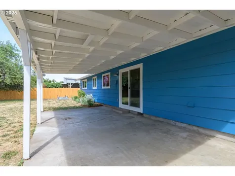 5495 J Street Springfield OR 97478