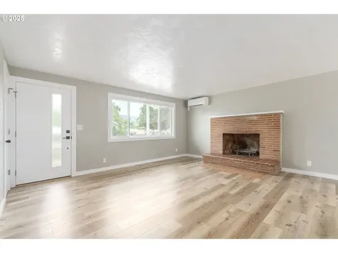 5495 J Street Springfield OR 97478