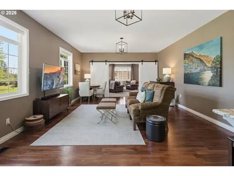 31050 SW Riverwood Drive West Linn OR 97068