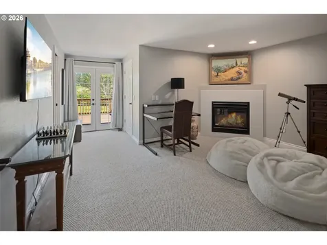31050 SW Riverwood Drive West Linn OR 97068