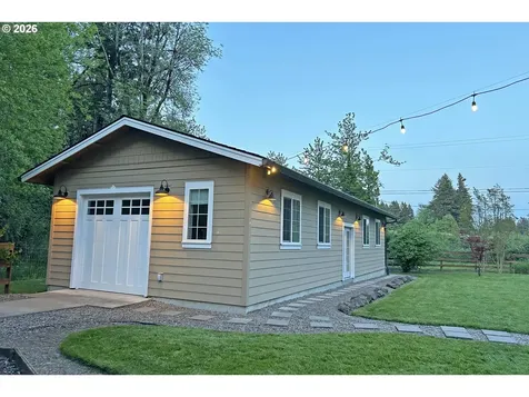 31050 SW Riverwood Drive West Linn OR 97068
