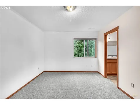 10512 NE 52nd Court Vancouver WA 98686