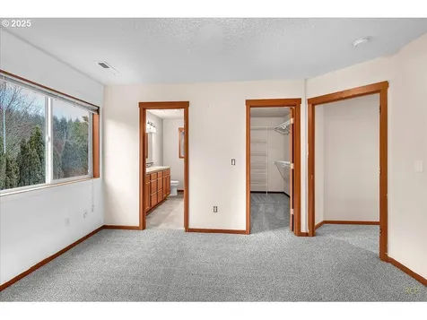 10512 NE 52nd Court Vancouver WA 98686