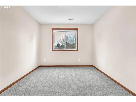10512 NE 52nd Court Vancouver WA 98686