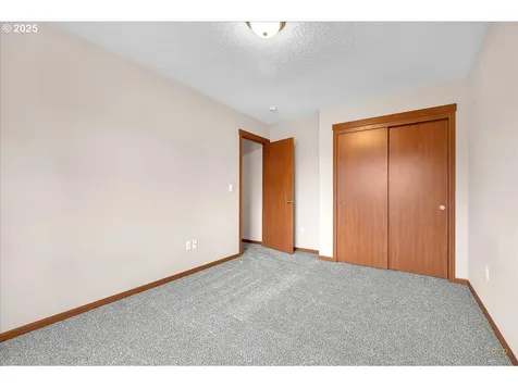 10512 NE 52nd Court Vancouver WA 98686