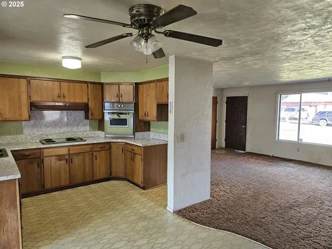 2636 S Arlene Avenue Lebanon OR 97355