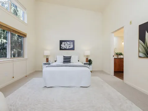 7940 SW 31st Avenue Portland OR 97219