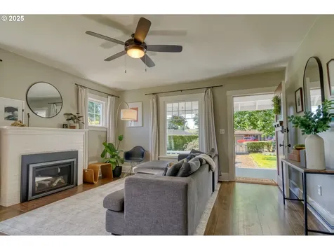 33249 SW Em Watts Road Scappoose OR 97056