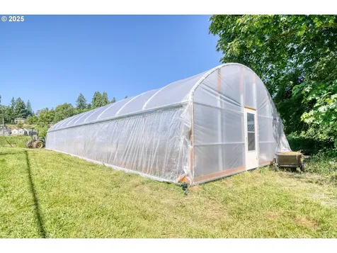 33249 SW Em Watts Road Scappoose OR 97056