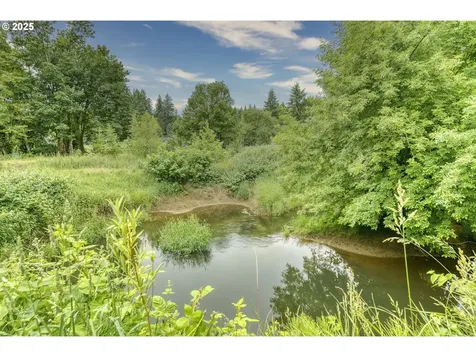 33249 SW Em Watts Road Scappoose OR 97056