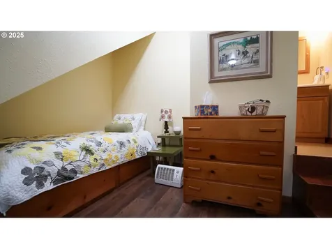 145 E Franklin Avenue Dayville OR 97825
