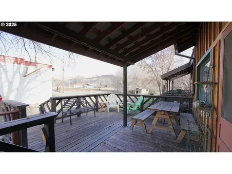 145 E Franklin Avenue Dayville OR 97825