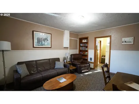 145 E Franklin Avenue Dayville OR 97825
