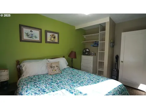 145 E Franklin Avenue Dayville OR 97825