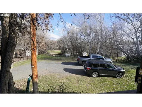 145 E Franklin Avenue Dayville OR 97825