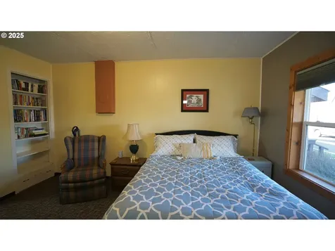 145 E Franklin Avenue Dayville OR 97825