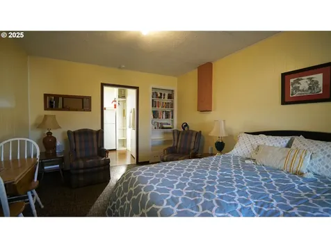 145 E Franklin Avenue Dayville OR 97825