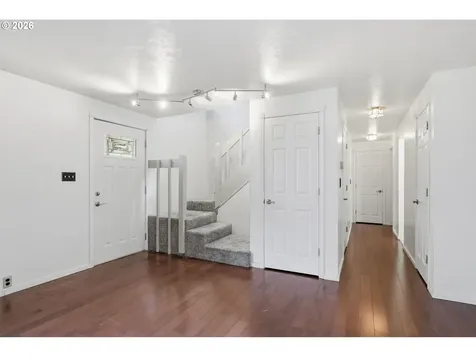 1365 Quaker Street Eugene OR 97402