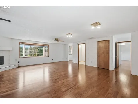 1365 Quaker Street Eugene OR 97402