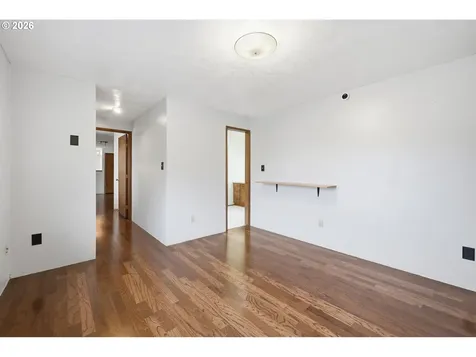 1365 Quaker Street Eugene OR 97402
