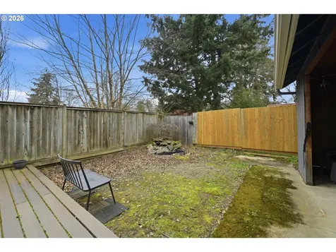 1365 Quaker Street Eugene OR 97402