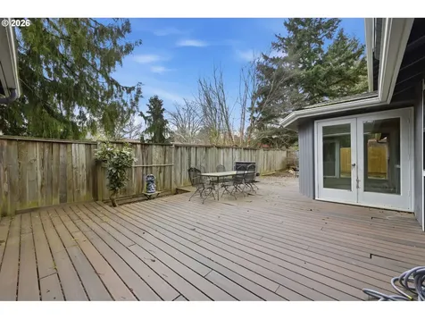 1365 Quaker Street Eugene OR 97402