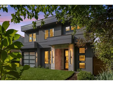 1225 Spruce Street Lake Oswego OR 97034
