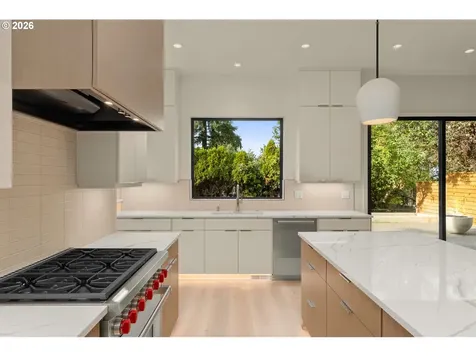 1225 Spruce Street Lake Oswego OR 97034