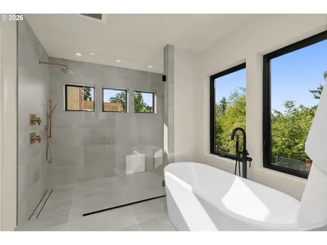 1225 Spruce Street Lake Oswego OR 97034