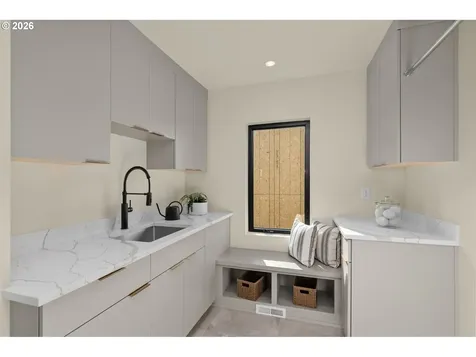 1225 Spruce Street Lake Oswego OR 97034