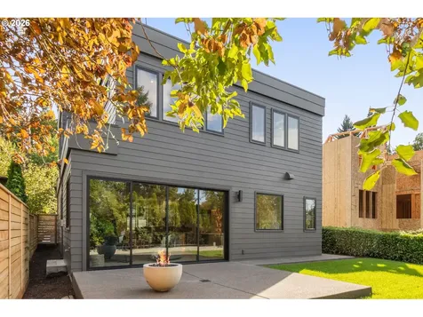1225 Spruce Street Lake Oswego OR 97034