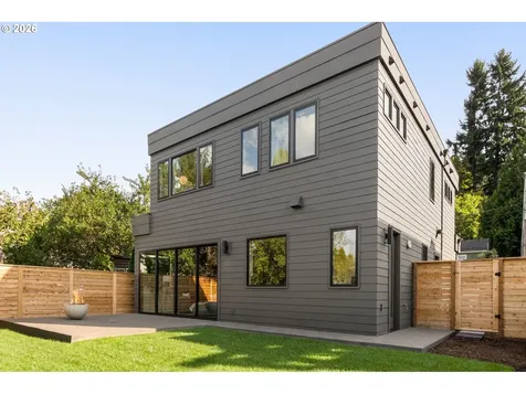 1225 Spruce Street Lake Oswego OR 97034