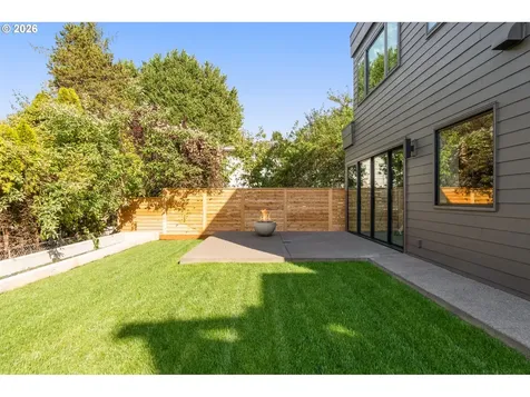 1225 Spruce Street Lake Oswego OR 97034