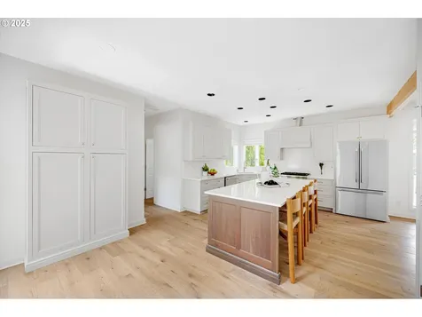 3022 Kensington Court West Linn OR 97068