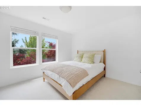 3022 Kensington Court West Linn OR 97068