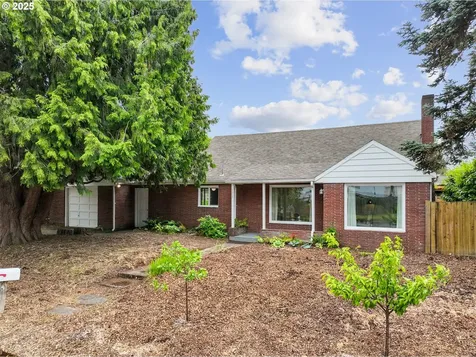 105 E 41st Street Vancouver WA 98663