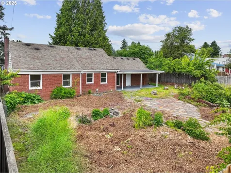 105 E 41st Street Vancouver WA 98663