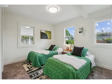 105 E 41st Street Vancouver WA 98663